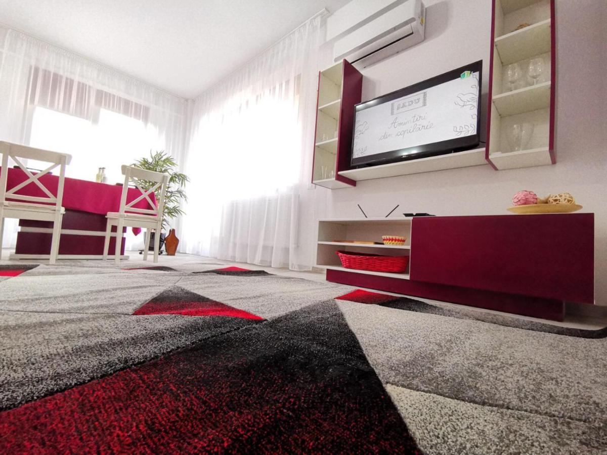 Marsala Apartment - Brilliant Apartments Констанца Екстер'єр фото