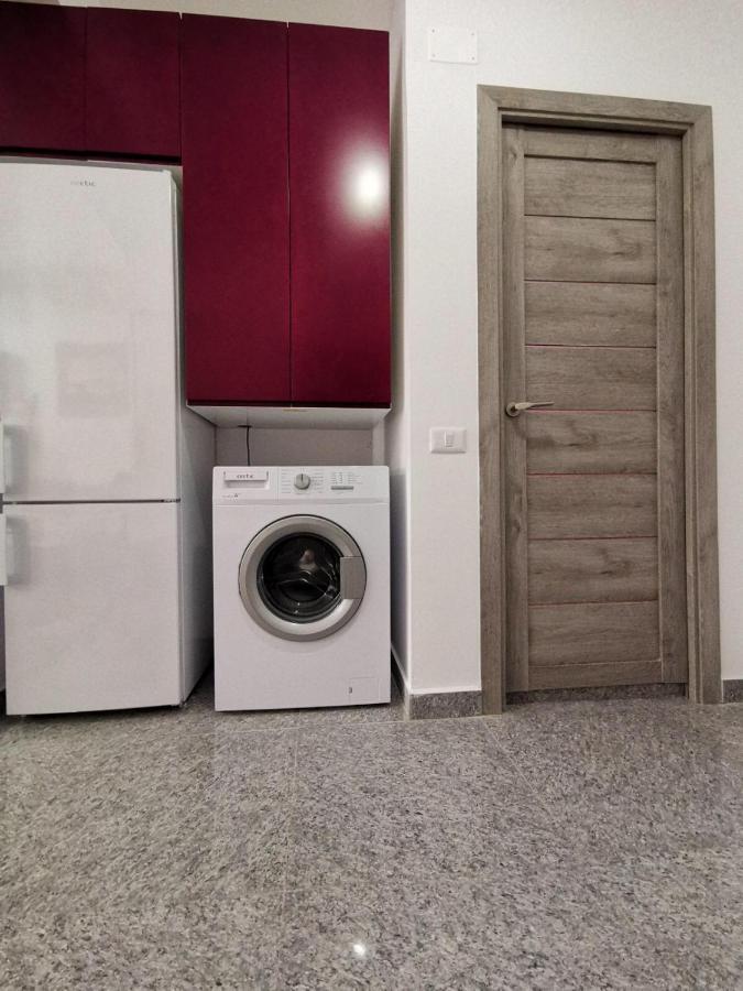Marsala Apartment - Brilliant Apartments Констанца Екстер'єр фото